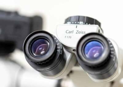 Wurzelkanalbehandlung Mikroskop Kiel